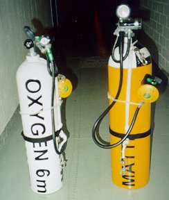 Deko-/stages&auml;ili&ouml;n oikeaoppinen kokoaminen